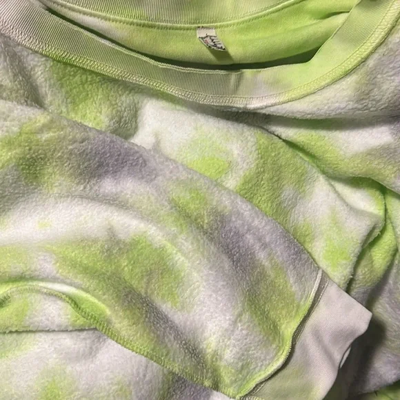 NWT! Free People Kelly Tie Dye Green Citron Grey Sweatshirt Large - Picture 8 of 9